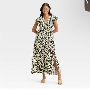 NWT Black and Cream Maxi Dress 2xl